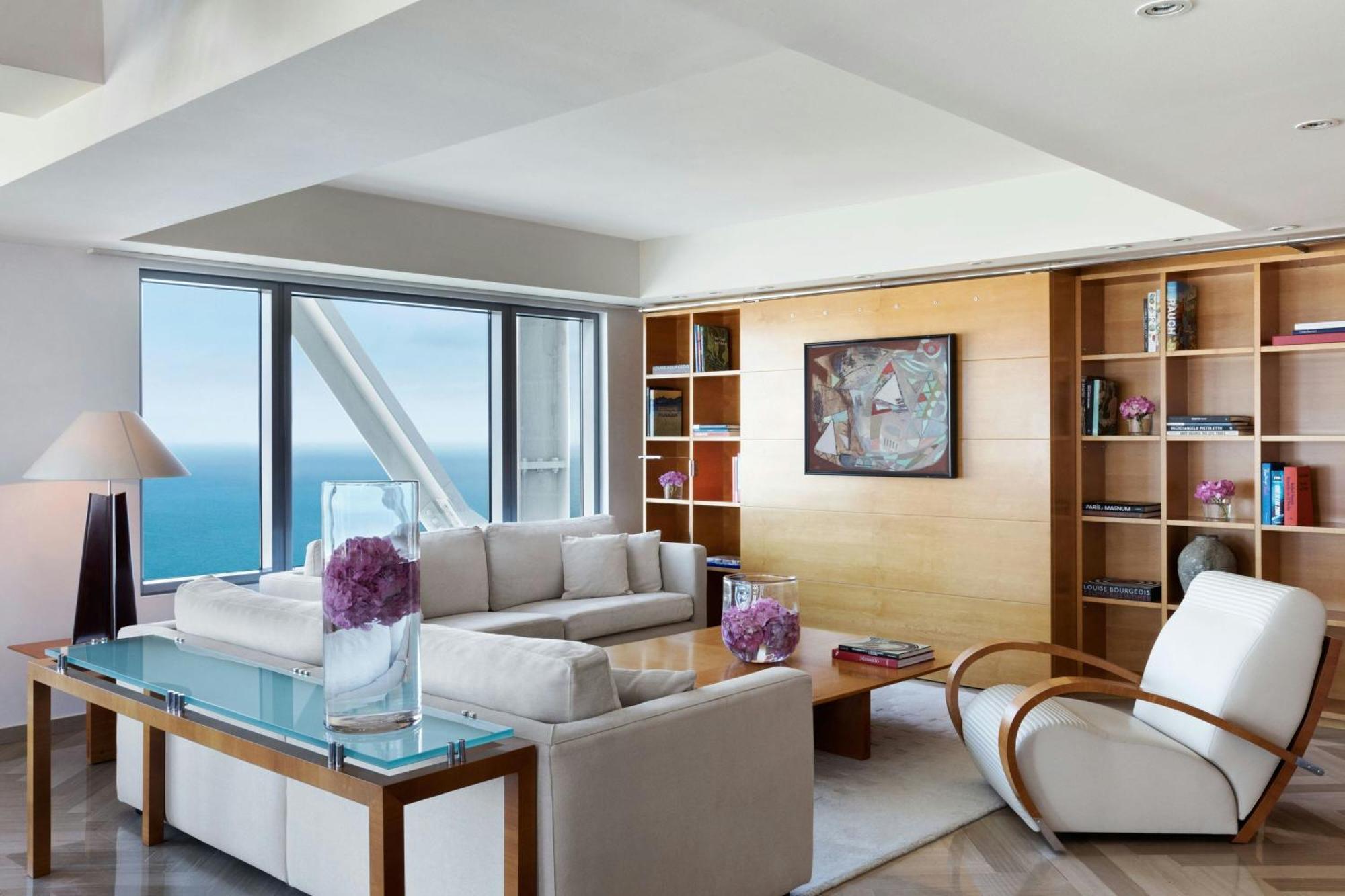 Hotel Arts